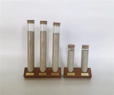 Öll náttúruleg kísilguð jörð